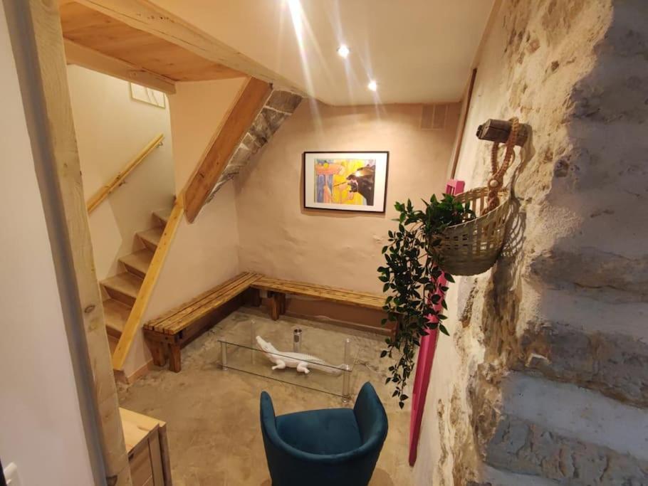 Appartement Cosy 2/4 Personnes La Roquebrussanne Buitenkant foto